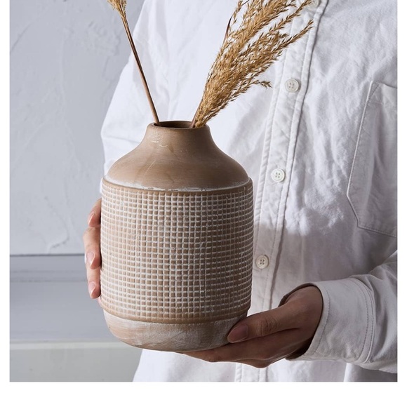 SIDUCAL Ceramic Rustic Farmhouse Vase, Sand Glaze Finish Boho Vase,Pottery decor - Picture 5 of 10